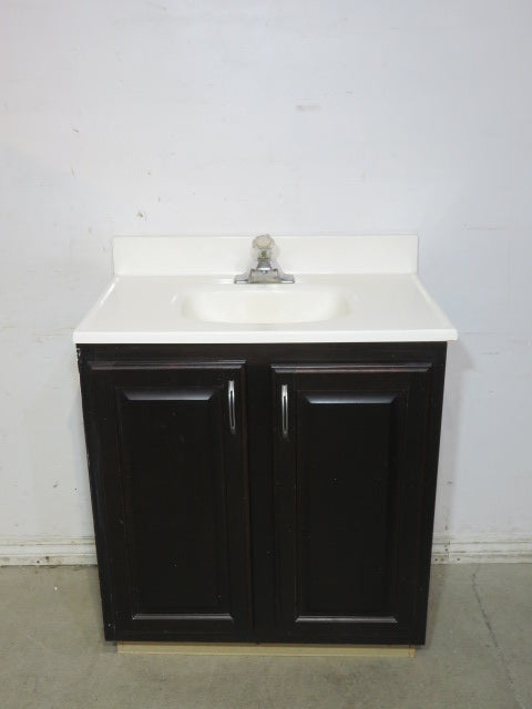 39" Brown Bathroom Vanity with White Countertop