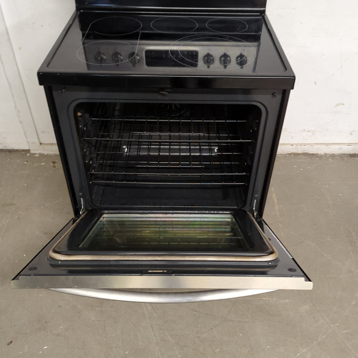 30"W Frigidaire Electric Stove