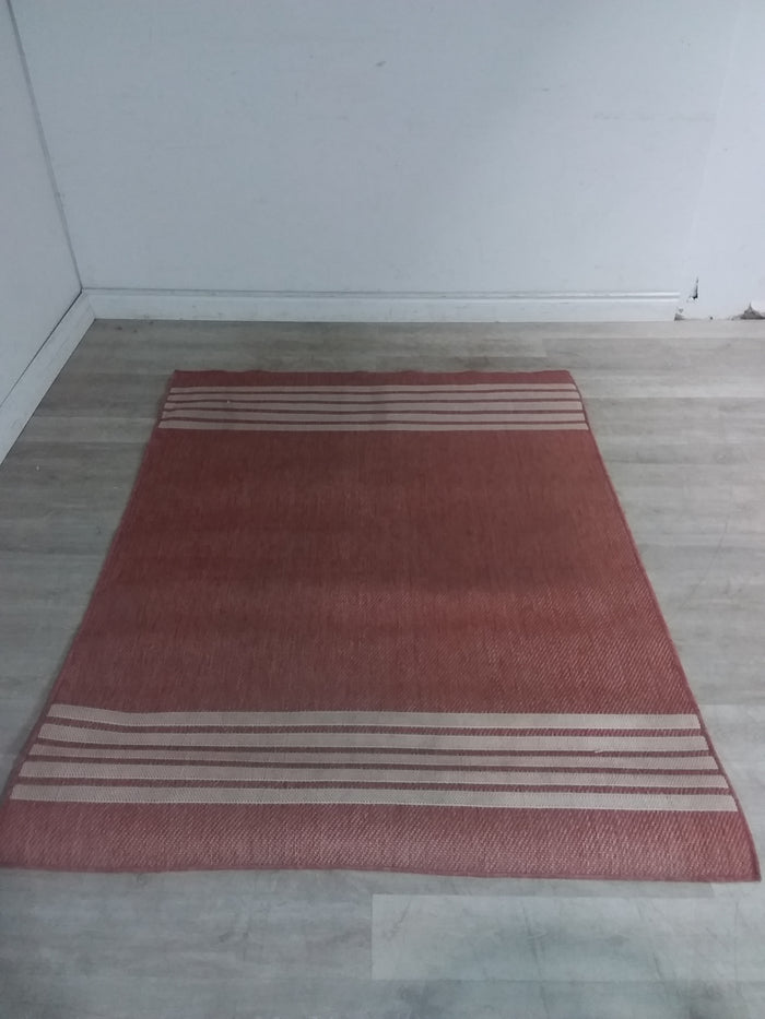 5 ft Red Area Rug