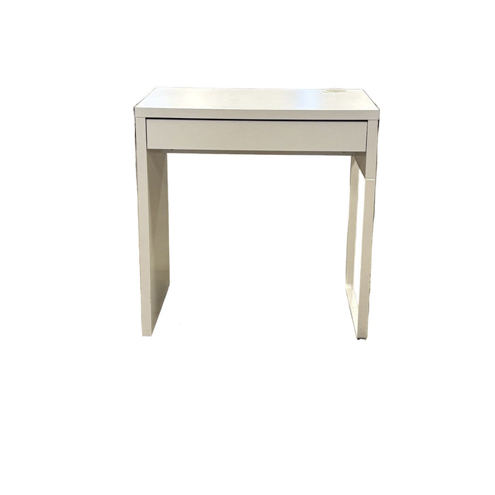 29-Inch IKEA MICKE Desk