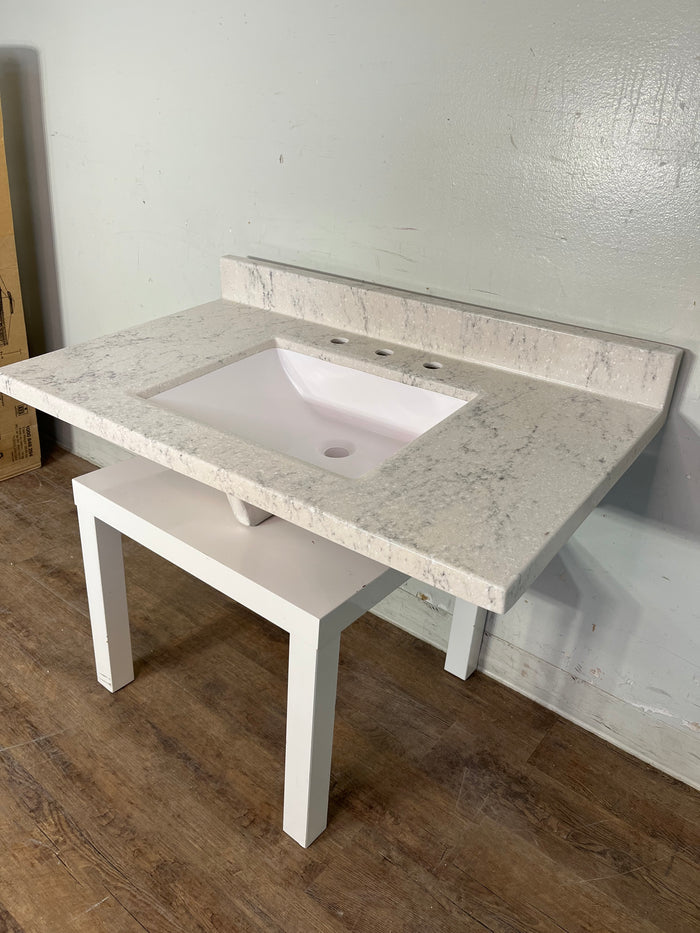 Vanity Counter Top in Arctic Snow