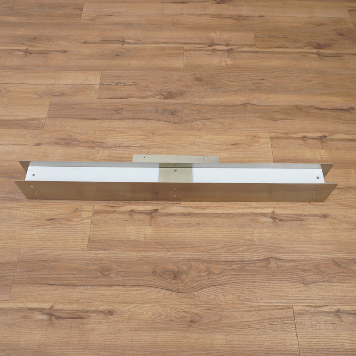 36-inch 39W T5 Wall Lamp in Satin Nickel