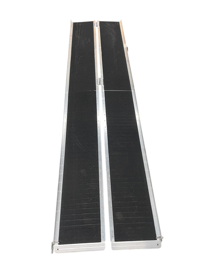 HOMCOM 10ft Ramp Non-Skid Layering Portable Foldable Aluminium