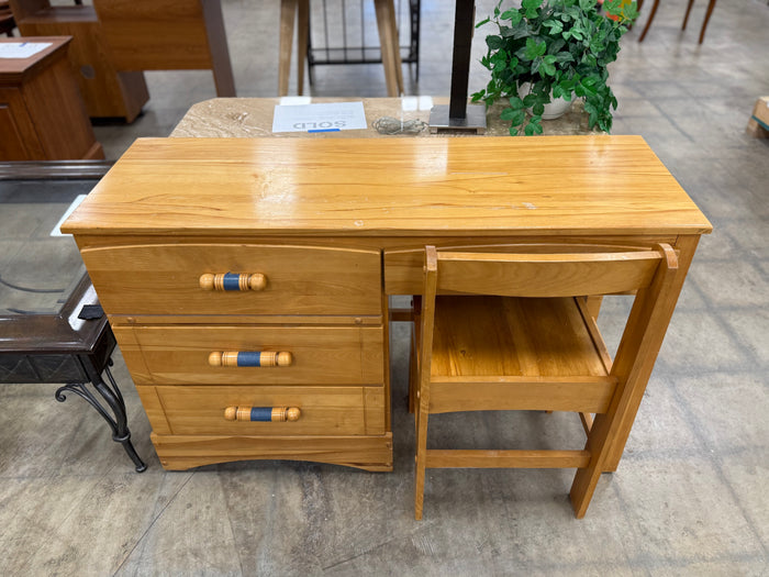 Light Wood Desk