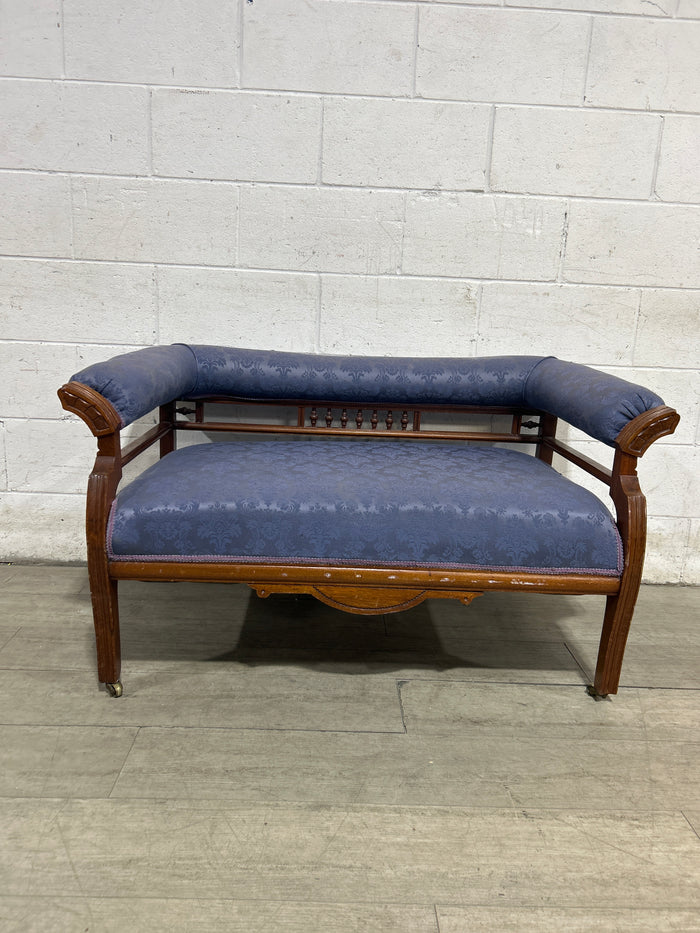 Royal Navy blue Lounge Chair