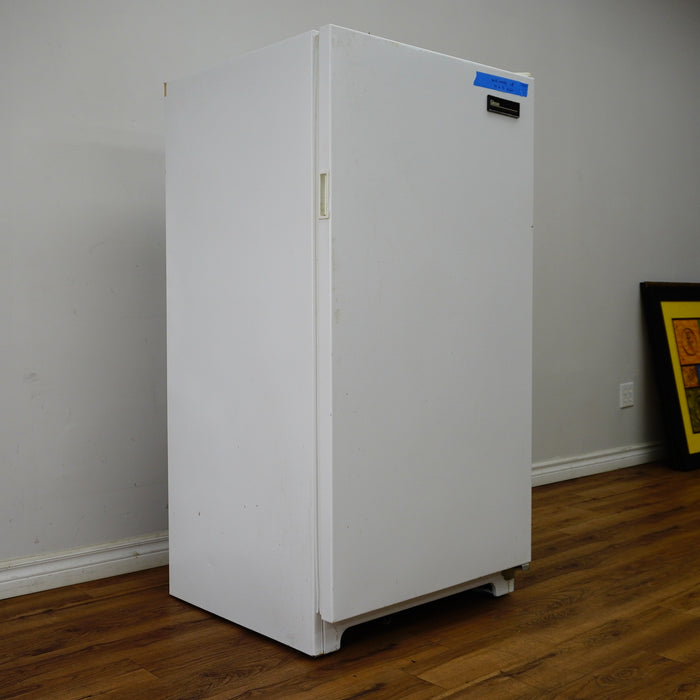 Gibson 12 cu. ft. Heavy‑Duty Upright Freezer – White – GFU12M2GW0