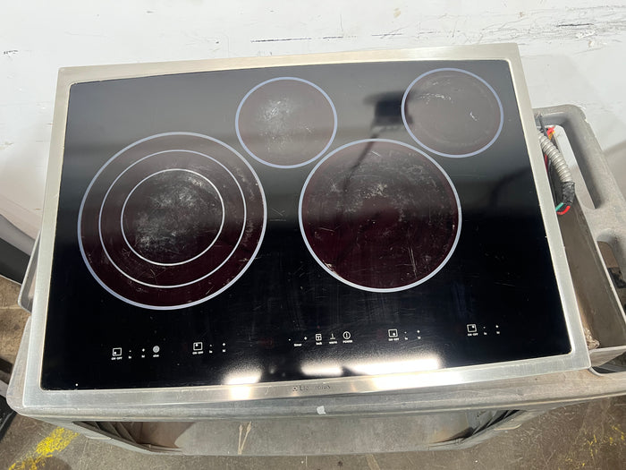 Electrolux electric cooktop 30"