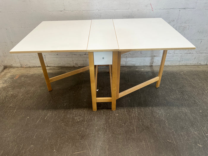 Compact Scandinavian Drop-Leaf table