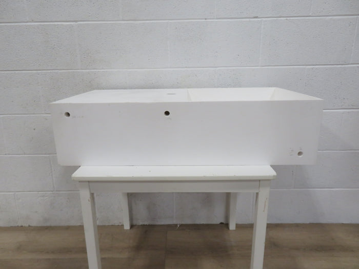 One Piece Modern Bathroom Sink in White