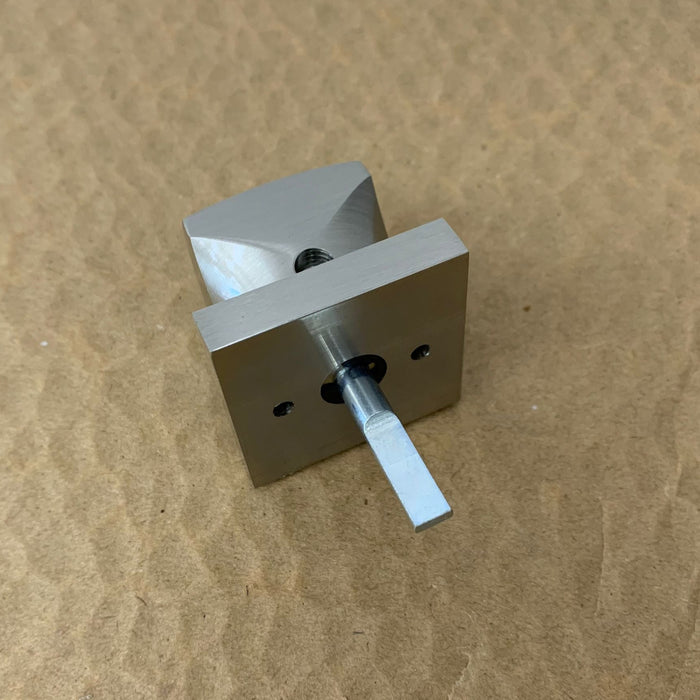 Lousiana 41mm Square Thumb Turn in Satin Nickel 8025LOU