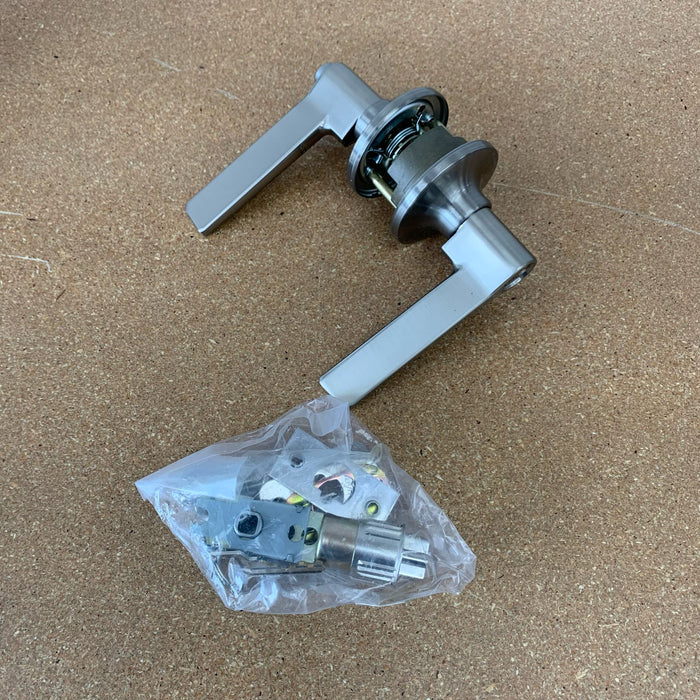 Millennium Entry Door Lever in Satin Nickel 33-D6664AR