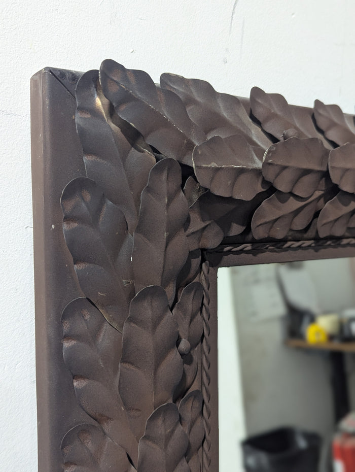 Italian Neoclassical Rusty Patina Mirror with Acanthus Leaf and Twisted Rope Motif