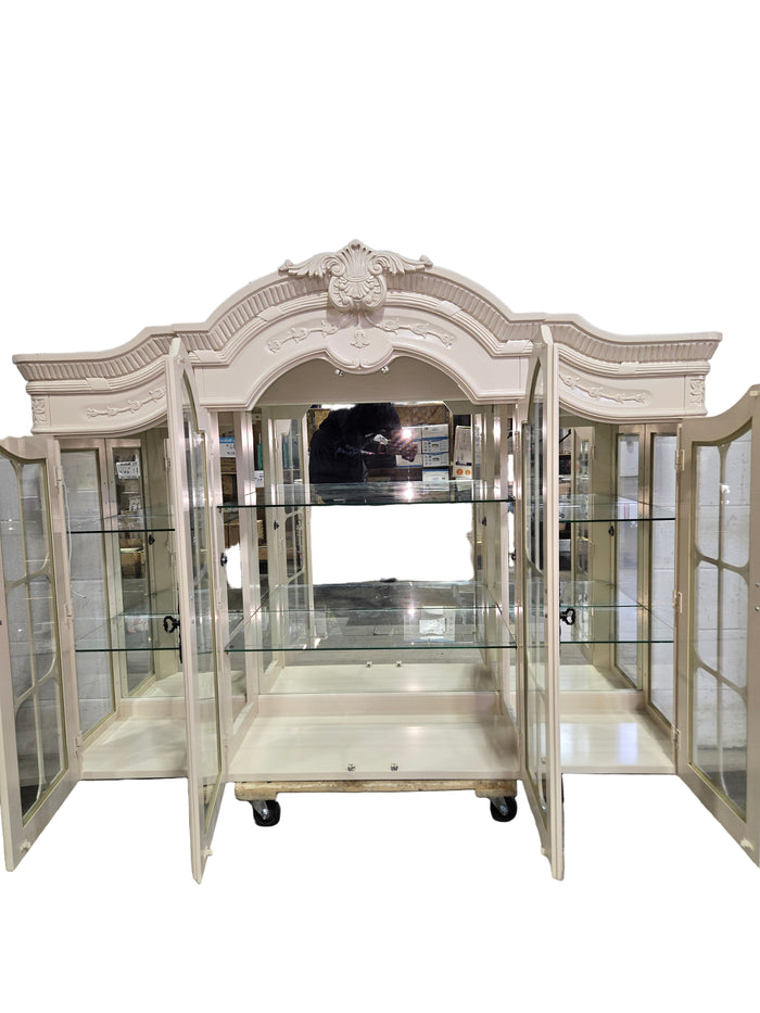 French Provincial Ivory Upper Cabinet