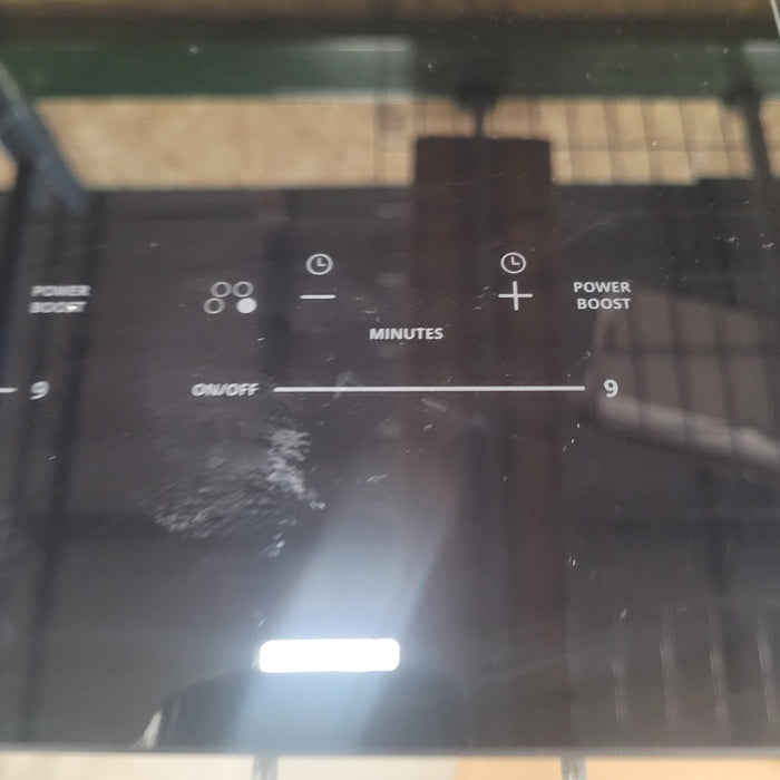 31"W Electric Cooktop with Four Burners