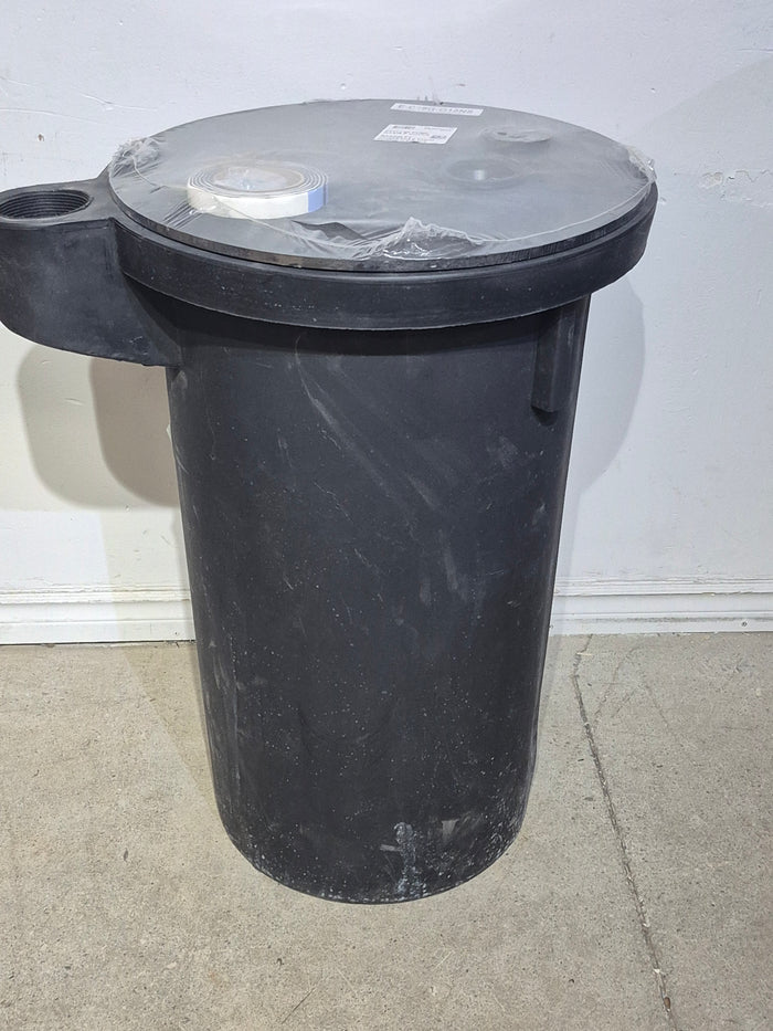 Burcam 18" X 30" Lid & Sewage Basin With 2'' Discharge / 3'' Vent