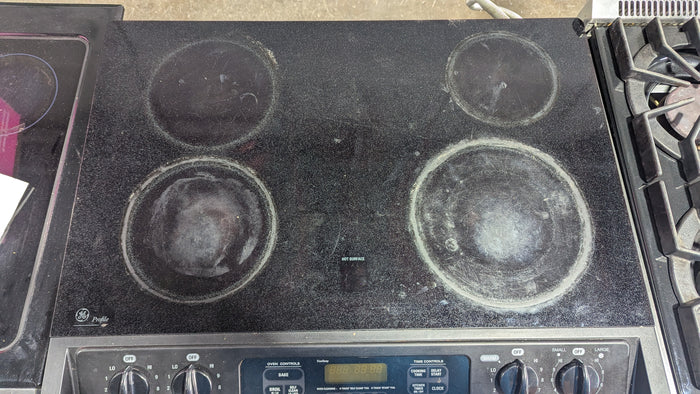 31"W Black GE Profile Stove