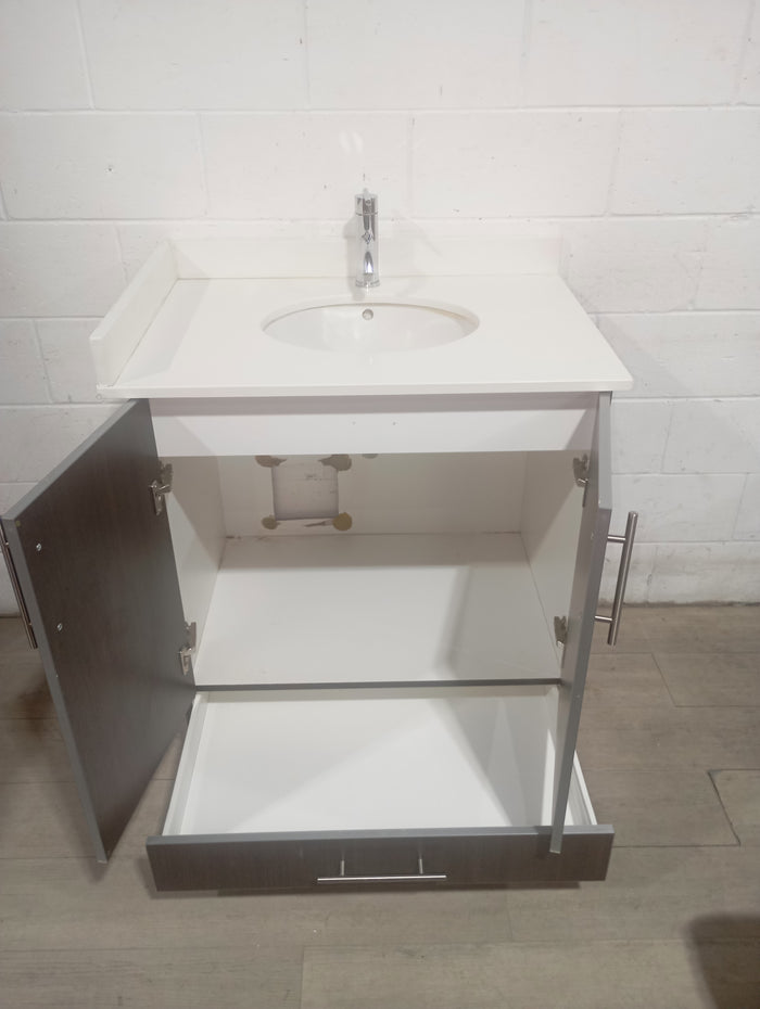 32.5" WoodCrafters Bathroom Vanity