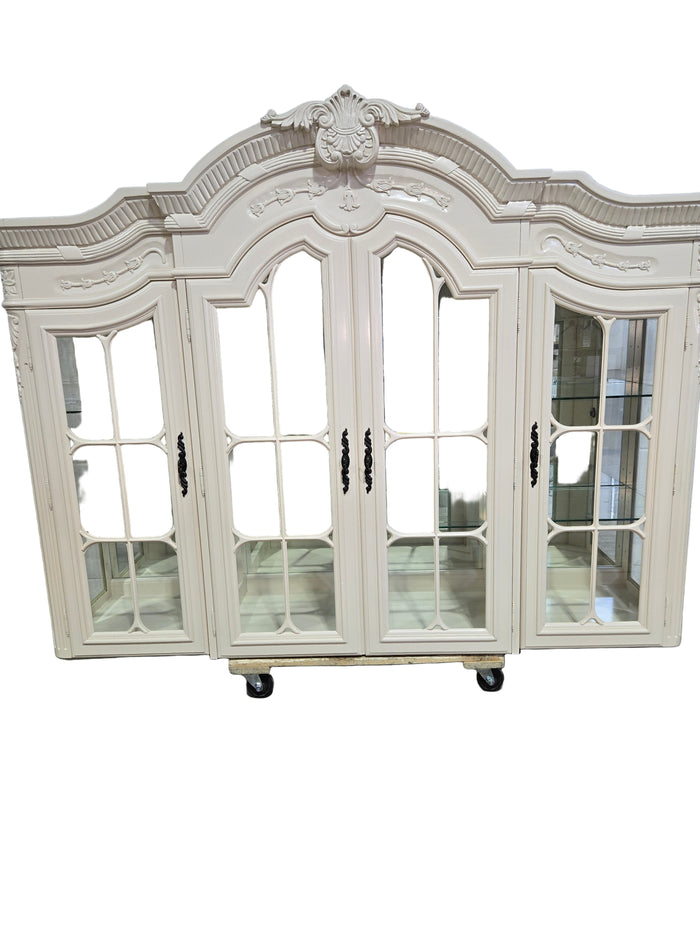 French Provincial Ivory Upper Cabinet