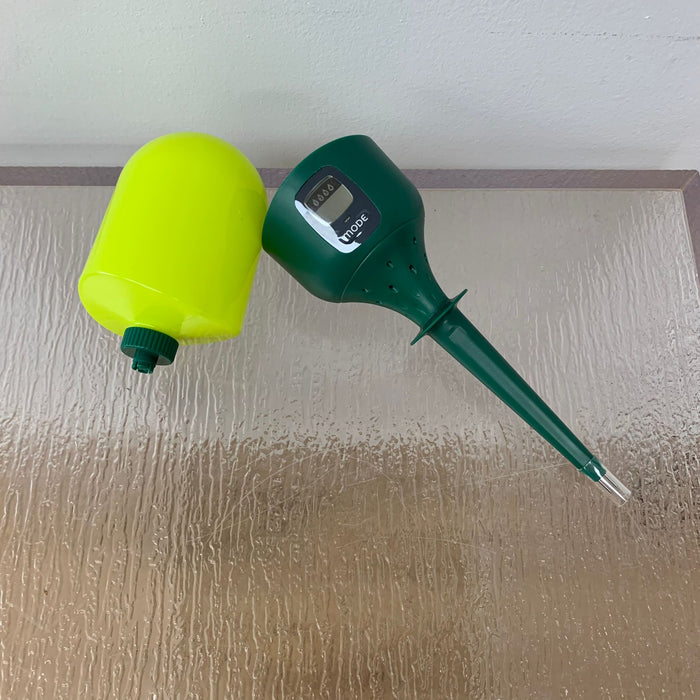 Soil Moisture Sensor & Waterer