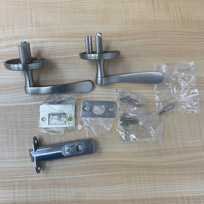 Woodbridge Passage Door Lever Set - Left Hand, Satin Nickel 2001WDGTRE