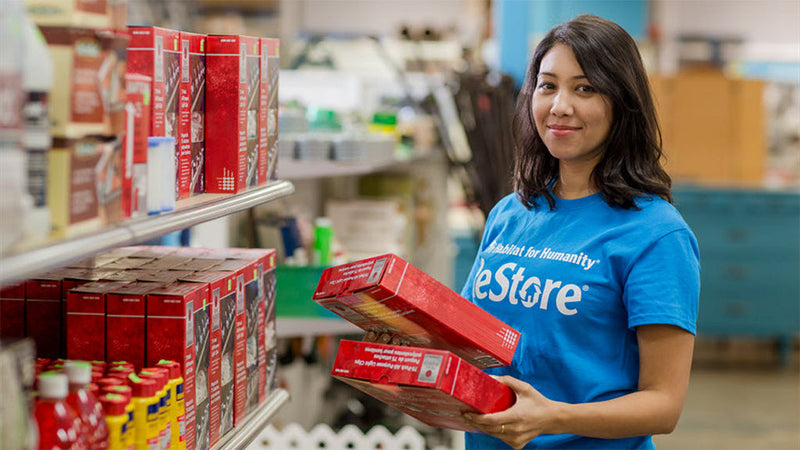 Decluttering for a Cause this Summer