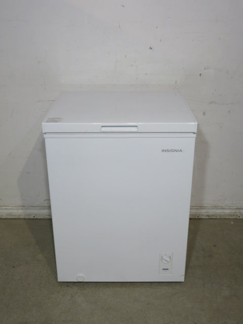 Insignia 5.0 Cu. Ft. Chest Freezer