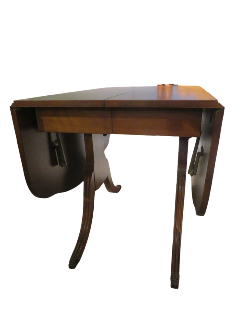 Duncan Phyfe Drop Leaf Table