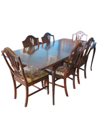 Queen Anne Gate Table with 6 Chairs