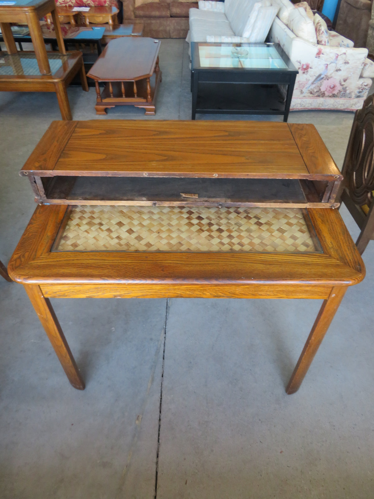 Dining Table with Glass Top and 2 Leaf Inserts