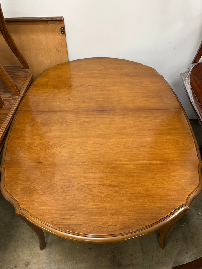 Country French Oval Dining Table