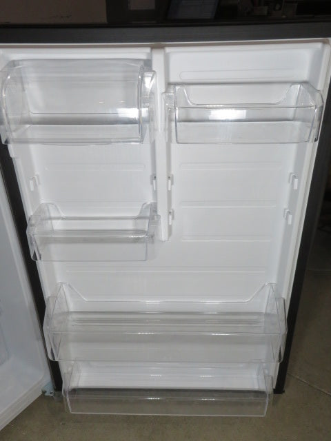Insignia Stainless Steel Top Freezer Refrigerator