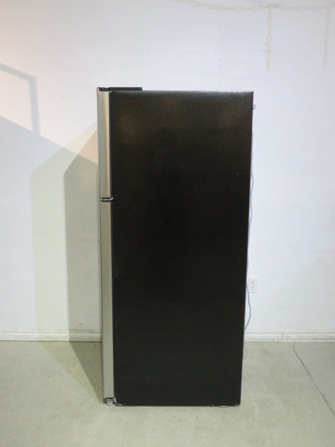 Insignia Stainless Steel Top Freezer Refrigerator