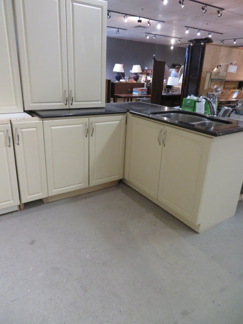 Cream Thermofoil Raised Panel Kitchen Cabinet Set