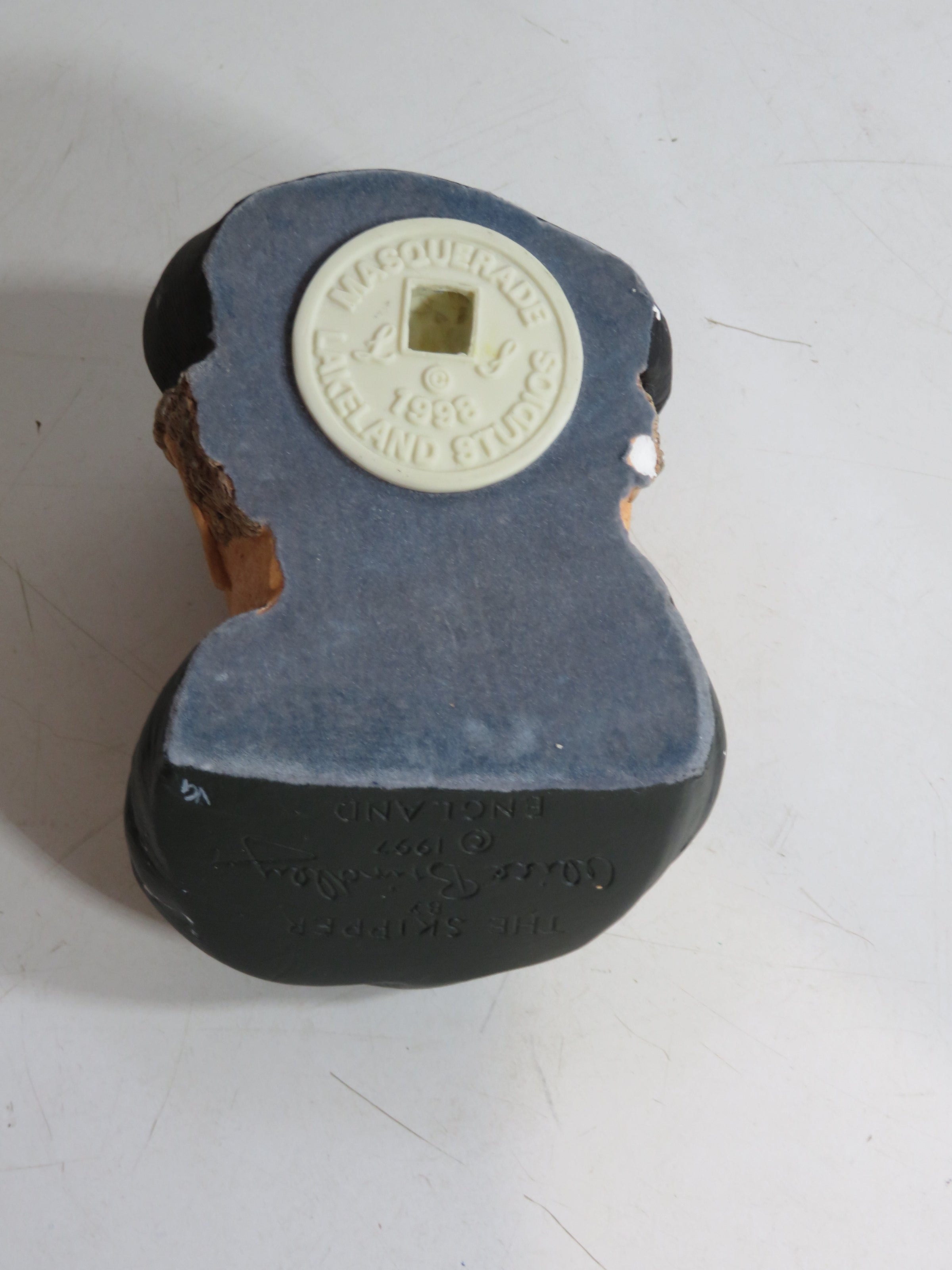 Home Home Decor Lakeland Studios "The Skipper"