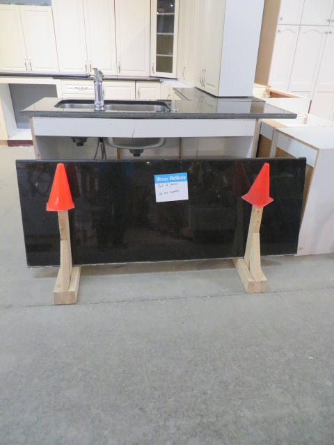 Cream Thermofoil Raised Panel Kitchen Cabinet Set