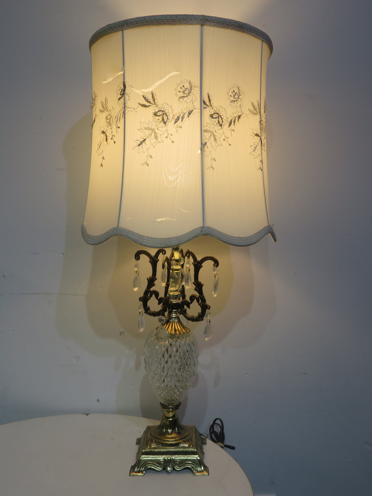 Lamp w/ Floral Shade