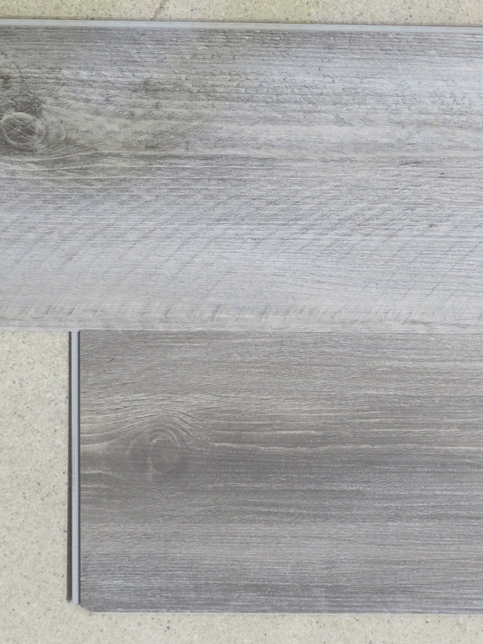 Gray Cloud Oak Click Lock Waterproof Luxury Vinyl Plank Flooring (23.8 sq.ft./case)