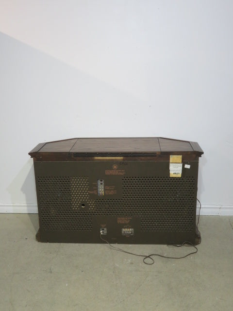 Radio Entertainment Cabinet