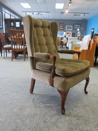 Tufted Upholstered Chair