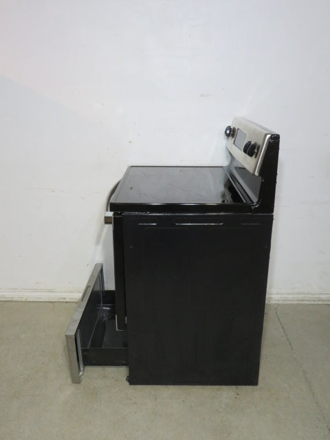 Insignia 30" Freestanding Electric Glass Top Range