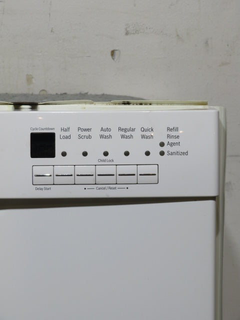 White Bosch Dishwasher
