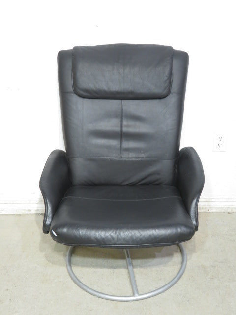 Black Vinyl Reclining Chair