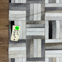6×9-ft Grey & White Patchwork Rug – Hand-Stitched Cowhide, 250
