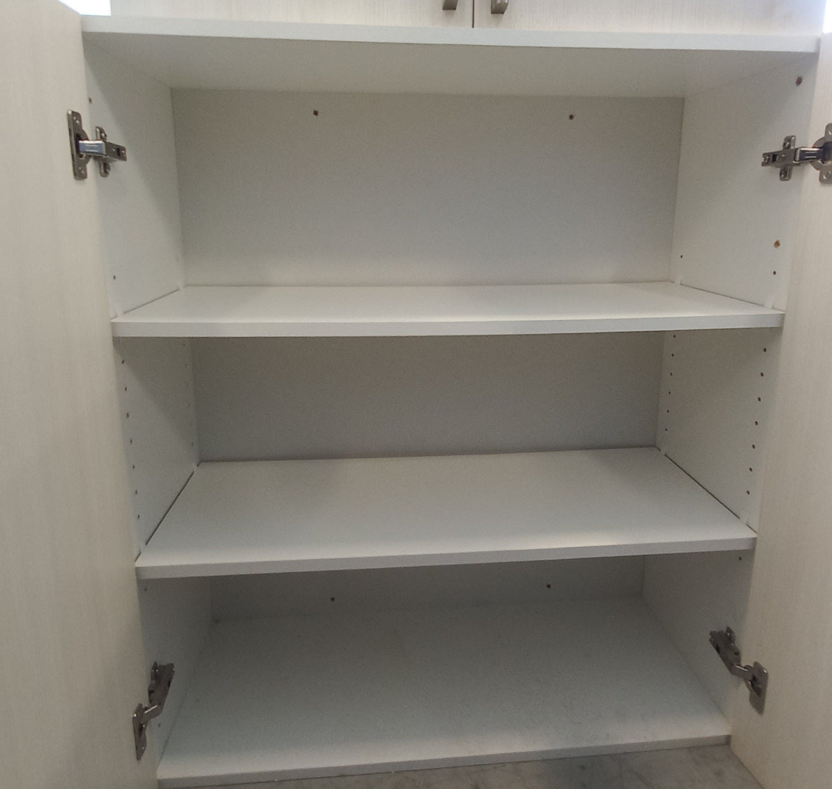Set of 7 Cabinet Kitchen in Beige
