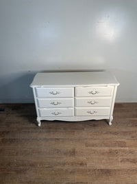 White Solid Wood 6-Drawer Dresser