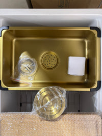33 inch White Composite Granite Farmhouse Sink With Accessories