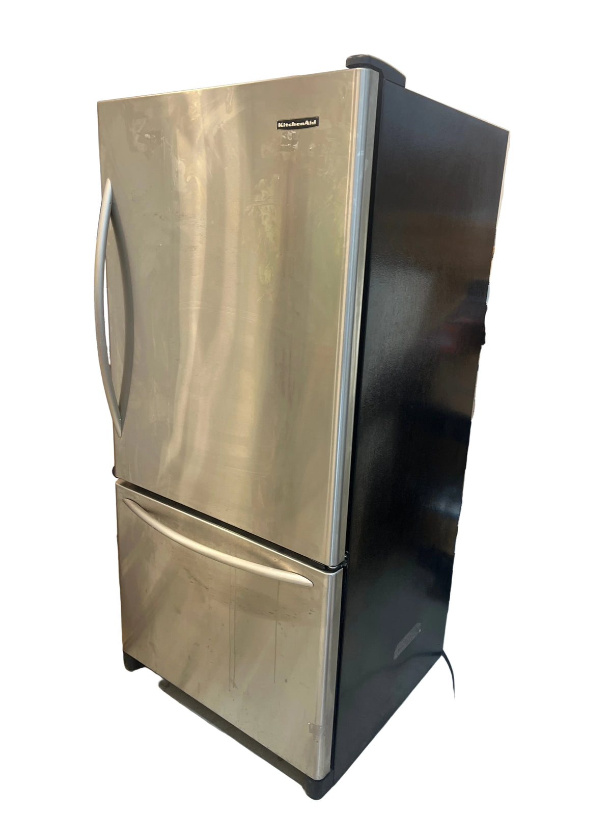 KitchenAid freestanding, 22 cu. ft. bottom-freezer stainless steel right-hand door Refrigerator