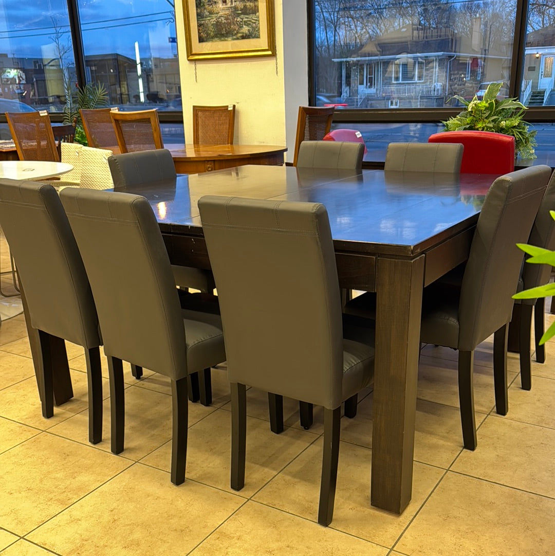 Chester Square Dining Table