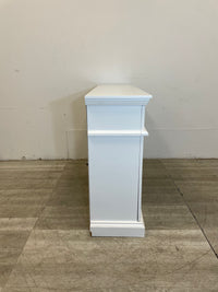 White Electric Fireplace With Mantel