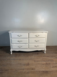White Solid Wood 6-Drawer Dresser